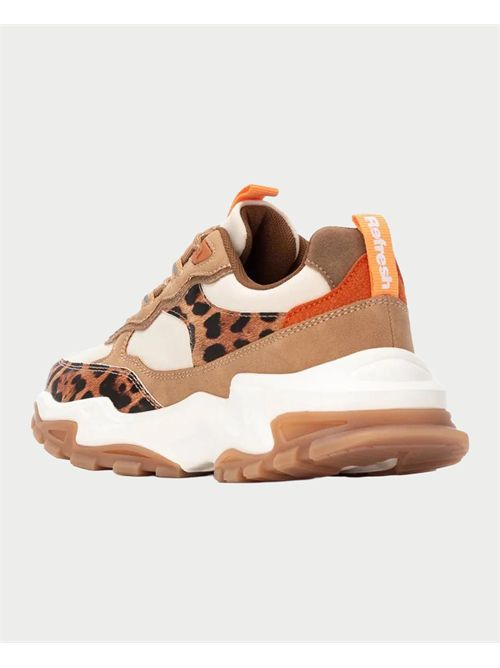  REFRESH | 173104CAMEL