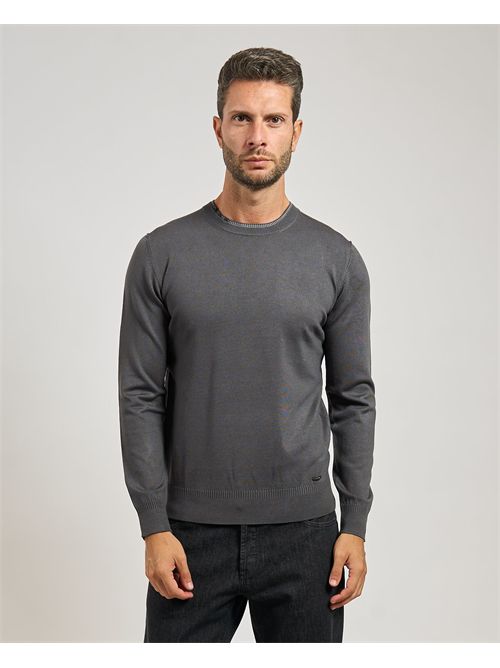 750321-SLIM0258
