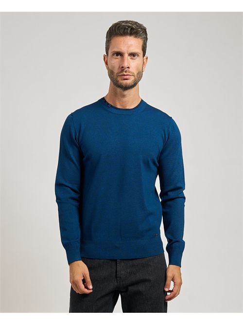 750321-SLIM0943